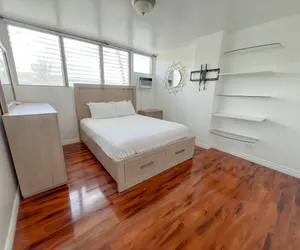 Photo 4 - Serene Ala Wai Palms 2-Bedroom