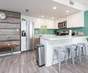 Photo 2 - Phoenix East 3 Bed 2 Bath Sleeps 10