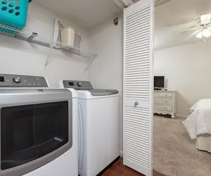 Photo 3 - Phoenix East 3 Bed 2 Bath Sleeps 10