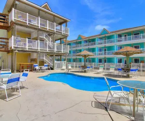 Photo 3 - Beachgate Condo Suites and Hotel - King Condo