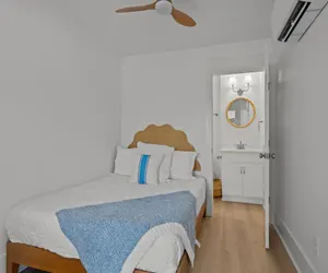 Photo 4 - Beach Cottages #1