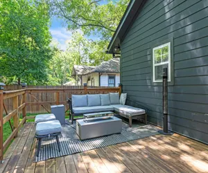 Photo 5 - Stylish Bungalow Near BeltLine & Breweries