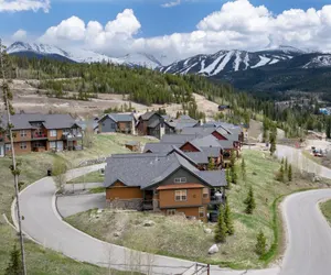 Photo 3 - 130 Discovery Court at Rendezvous