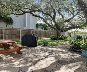 Photo 3 - Rockport Bungalow