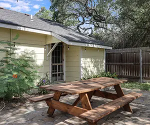 Photo 4 - Rockport Bungalow