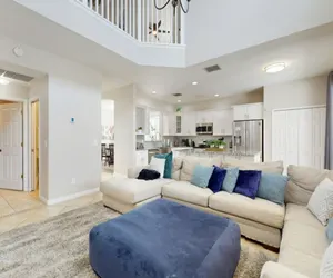 Photo 5 - Spectacular 7 BR, 4.5 BA Retreat with Pool (166)