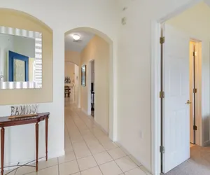 Photo 4 - Gated 4 bed with Pool and Spa close to Disney