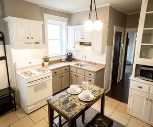 Photo 3 - The Chocolate Suite - Walkable and Peaceful