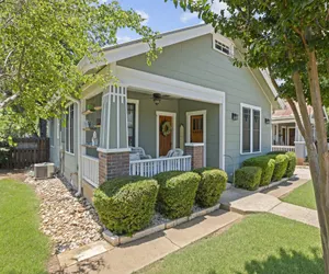Photo 4 - 1929 Craftsman Charmer