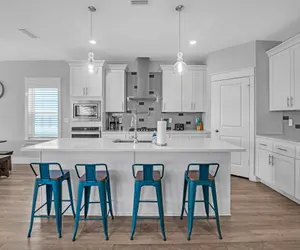 Photo 4 - Pet Friendly Beach Retreat on 30a - Sleeps 14