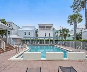 Photo 2 - Relaxing Beach Retreat by Highway 30A