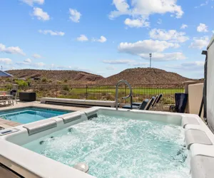 Photo 4 - Coral Rock Vista