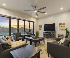 Photo 2 - Coral Rock Vista
