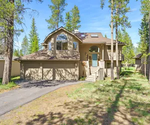 Photo 2 - 7 Vine Maple