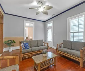 Photo 4 - McKensie Cottage- Mid-town- 3 BR- 2 BA