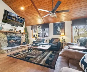 Photo 3 - The Dylan House