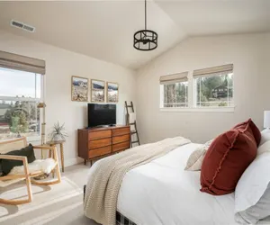 Photo 3 - Bachelor Bliss