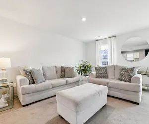 Photo 5 - Modern DownTown Retreat Near Swamp Rabbit Trail