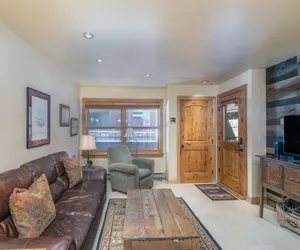 Photo 2 - Cimarron Lodge 22