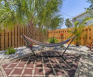 Photo 2 - 185 Hibiscus Hideaway: 3BR Home on FMB!