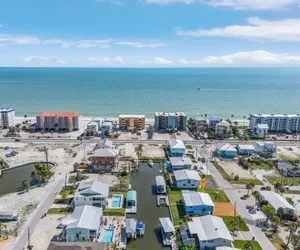 Photo 2 - 320 Bayland Breeze: Pet-friendly 2BR w/ Water Views!