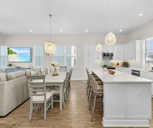 Photo 4 - 209 Seabreeze Escape: NEW Spacious 5-Bedroom Pool Home