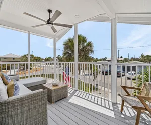 Photo 4 - 197 Beach Daze: 3BR Pool Home, w/ Deeded Beach Access!