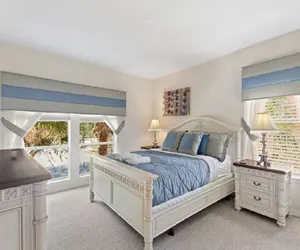 Photo 3 - WS192TL Watersong 5 bed pool home