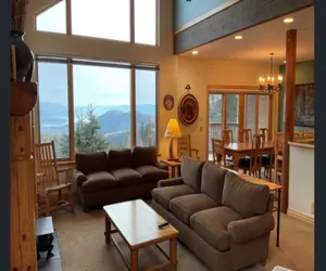 Photo 4 - Ski-In/Out 4BR - Glades 3A w/ Hot Tub & Garage