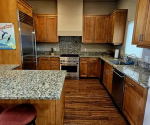 Photo 4 - Scotchman View - Luxury 3BR with Balcony