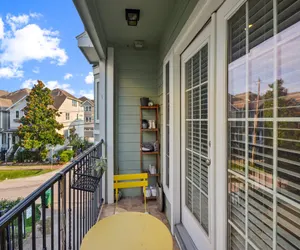 Photo 5 - Stylish Houston Heights House