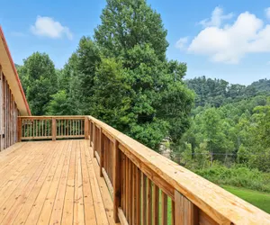 Photo 3 - Mountain Retreat with Stunning Views