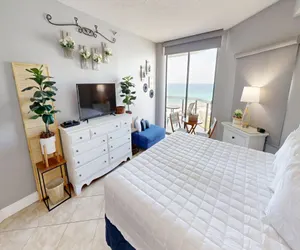 Photo 5 - Surfside 0708A