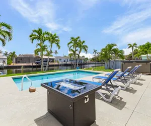 Photo 5 - 7 Dockside Dream: 3BR/3BA Pool Home w/ Water views!