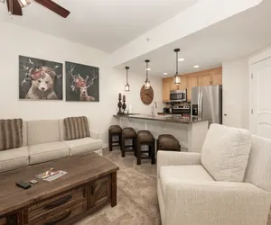 Photo 4 - Premium Unit 4663- Fraser Crossing/Founders Pointe