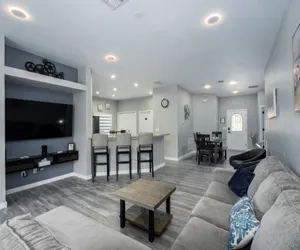 Photo 3 - Modern 4BR South Facing Pool Home Near Disney