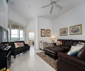 Photo 3 - Calabay Comfort - 4BR Pool & Spa Near Disney