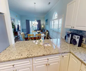 Photo 3 - Magnolia Place 4681-103