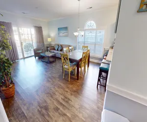 Photo 5 - Magnolia Place 4681-103
