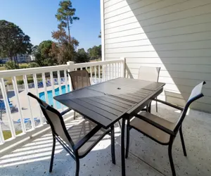Photo 4 - Magnolia Pointe Luster Leaf 4894-303
