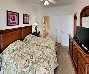 Photo 4 - Magnolia Pointe Luster Leaf 4821-301