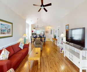 Photo 3 - Magnolia North 4872-305