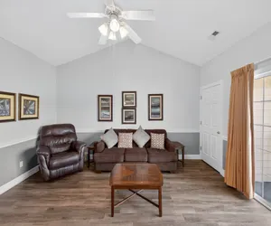 Photo 2 - Magnolia North 4881-303