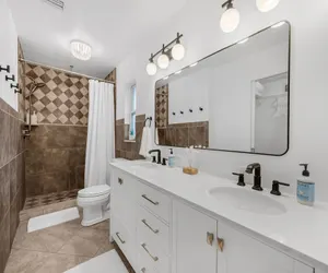 Photo 4 - Naples Henrie Hideaway - Private Pool, pet friendly 12 mins from Beach & Downtown