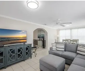 Photo 5 - Spend Fall in Naples – Hot tub 107th Ave 8 blocks off ocean