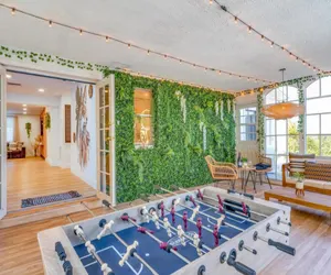 Photo 5 - Fox Garden Luxury Boho Near Downtown & Beach