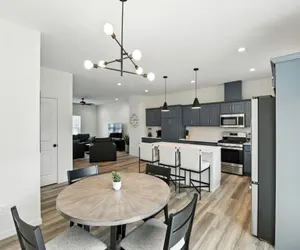 Photo 3 - Hawkeye Heaven-Modern Townhome Retreat in Iowa City
