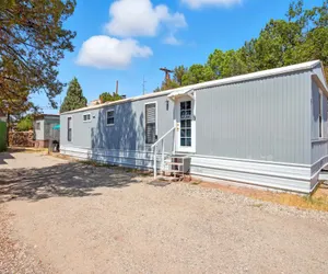 Photo 5 - Desert Haven Cozy 2-Bedroom Mobile Home Near NMSU