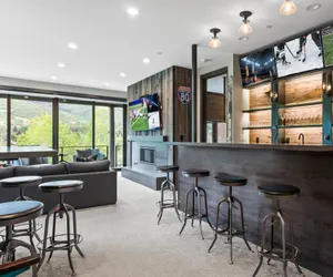 Photo 4 - Nine Peaks