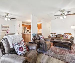 Photo 4 - Mountain Meadows 203